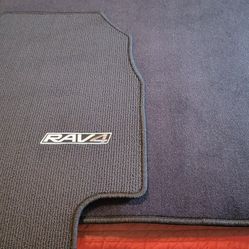 Brand New Rav4 Carpet Mats