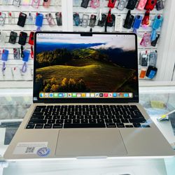 MacBook Air m2 256GB 8Ram