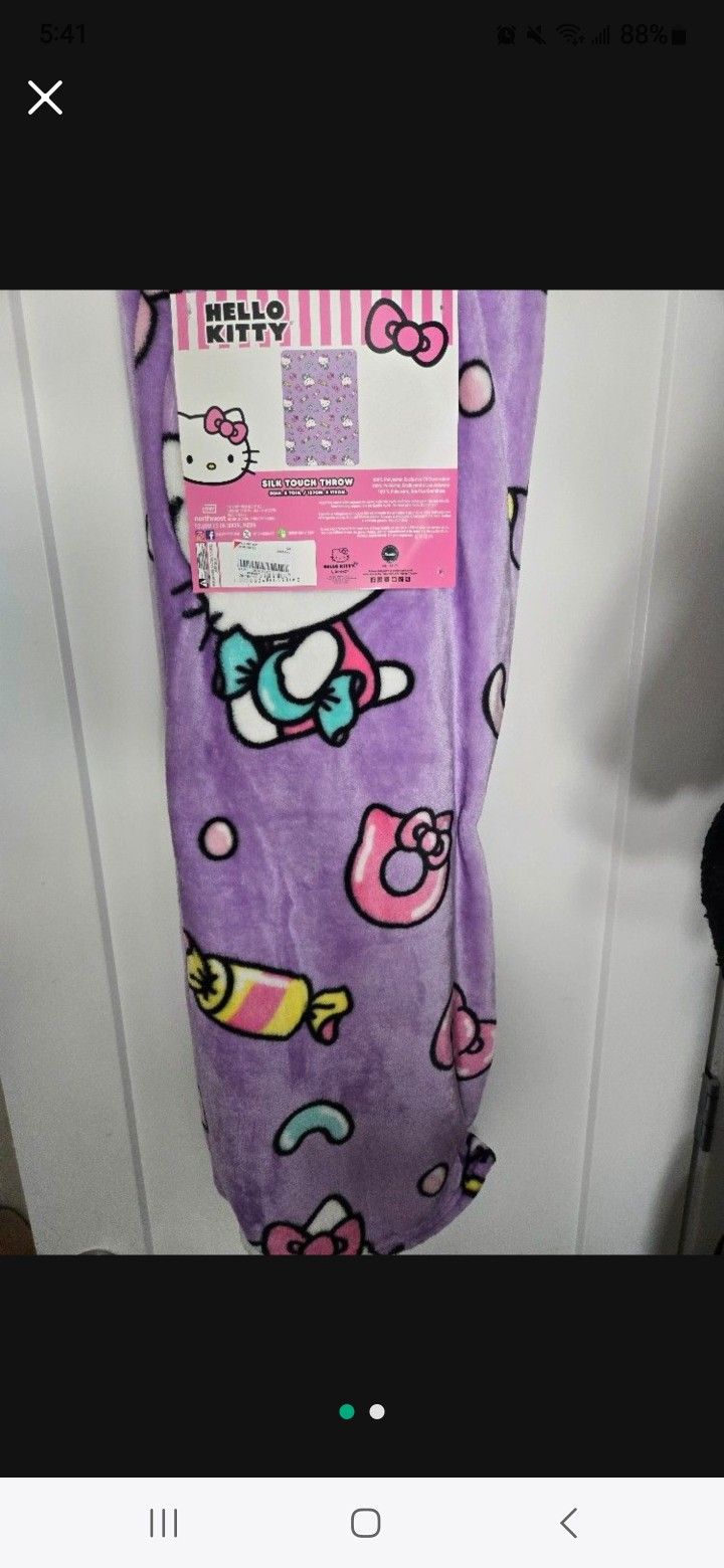 Hello Kitty Blanket