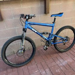 GT Full Suspension, GT, GT I-Drive 5 4.0 GT I Drive,GT I-Drive,GT I-Drive, GT Mountain Bike,GT Mountain Bicycle, Mountain Bike, Mountain Bicycle 