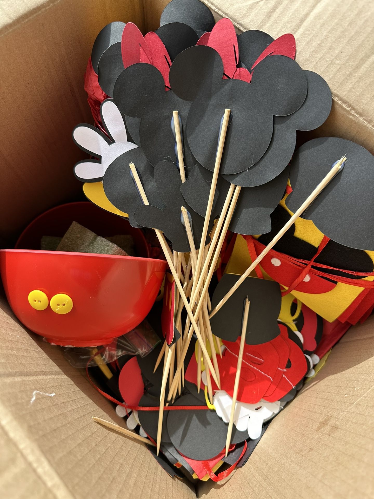 Mickey Mouse Themed Party Decorations