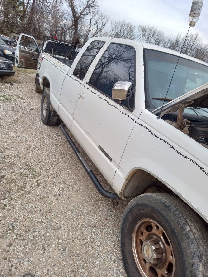 OBS 2500 Chevy Parts