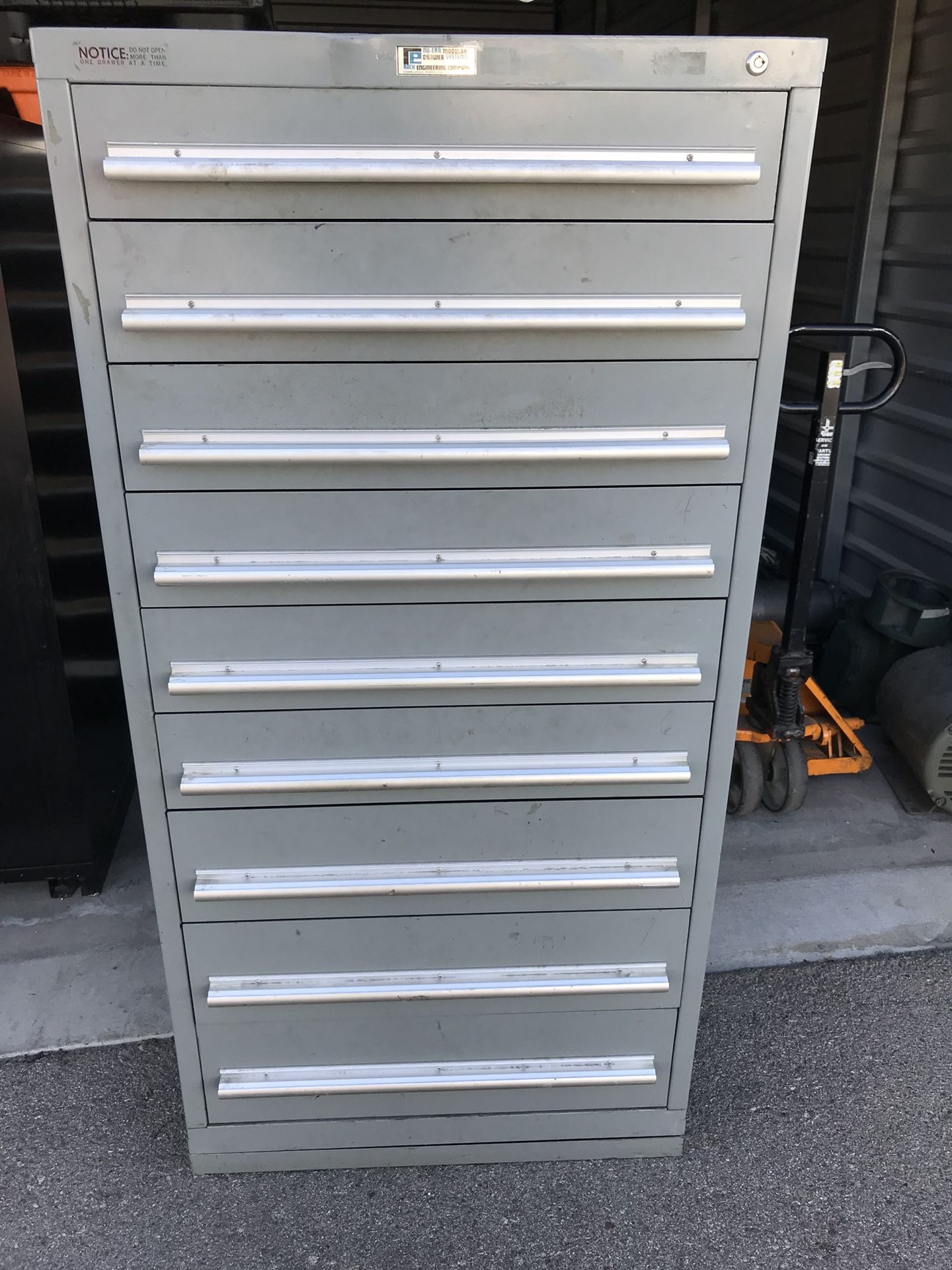 NU-ERA VIDMAR STANLEY LISTA MODULAR TOOL BOX CABINET HARDWARE STORAGE