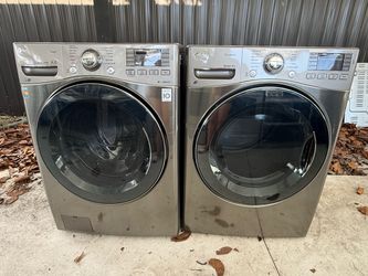 LG Front Load Washer and Dryer Set