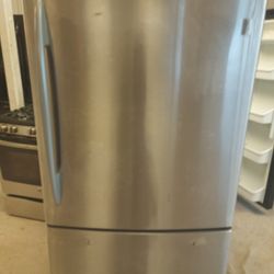 GE Bottom Freezer Refrigerador 