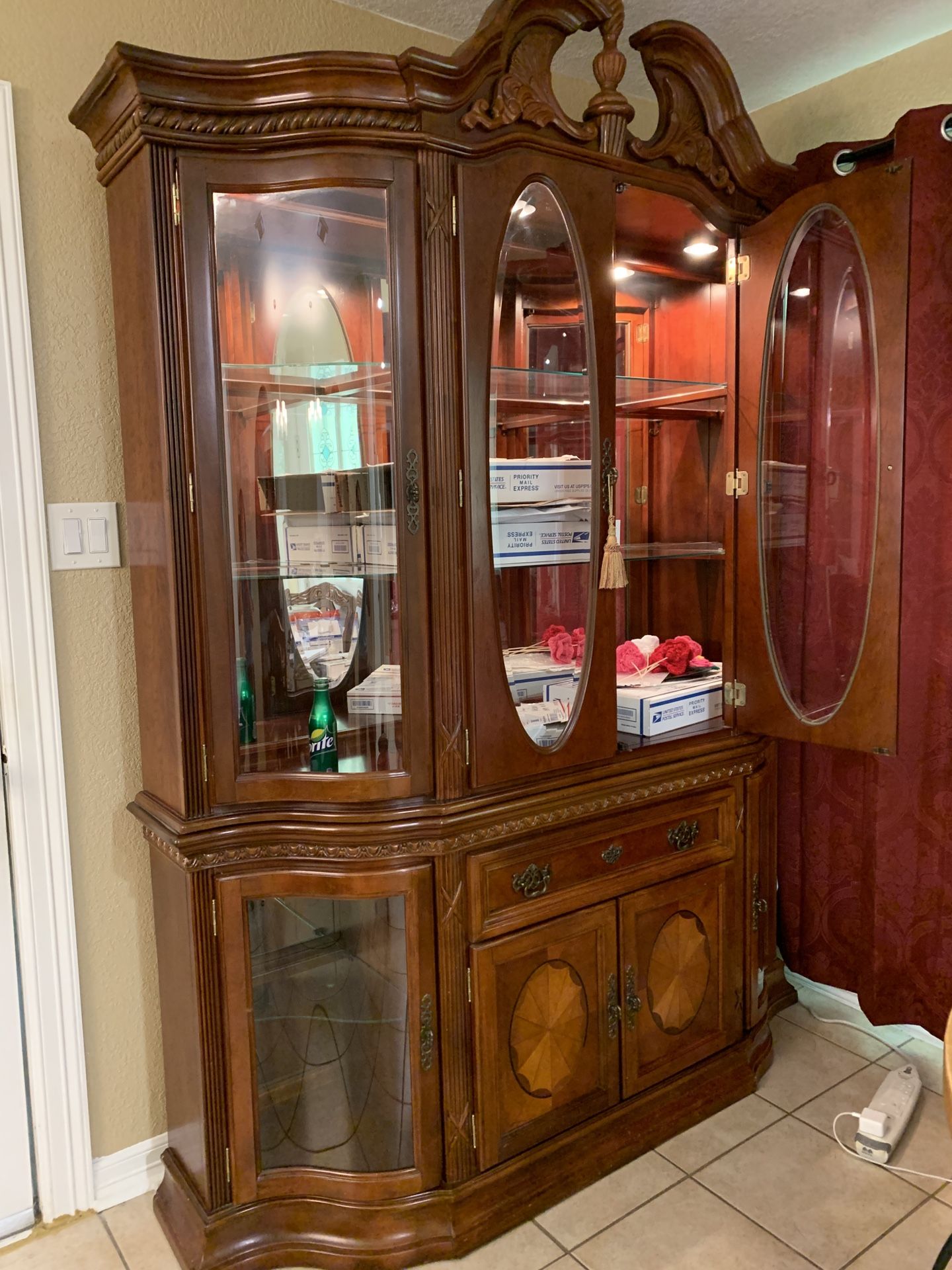 China Display For Fine Wear Or Display