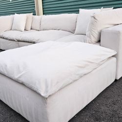 FREE DELIVERY!!! Jackson "Posh" 4pc Modular Sofa / Ottoman ($4.3K Retail...70% OFF!!!)