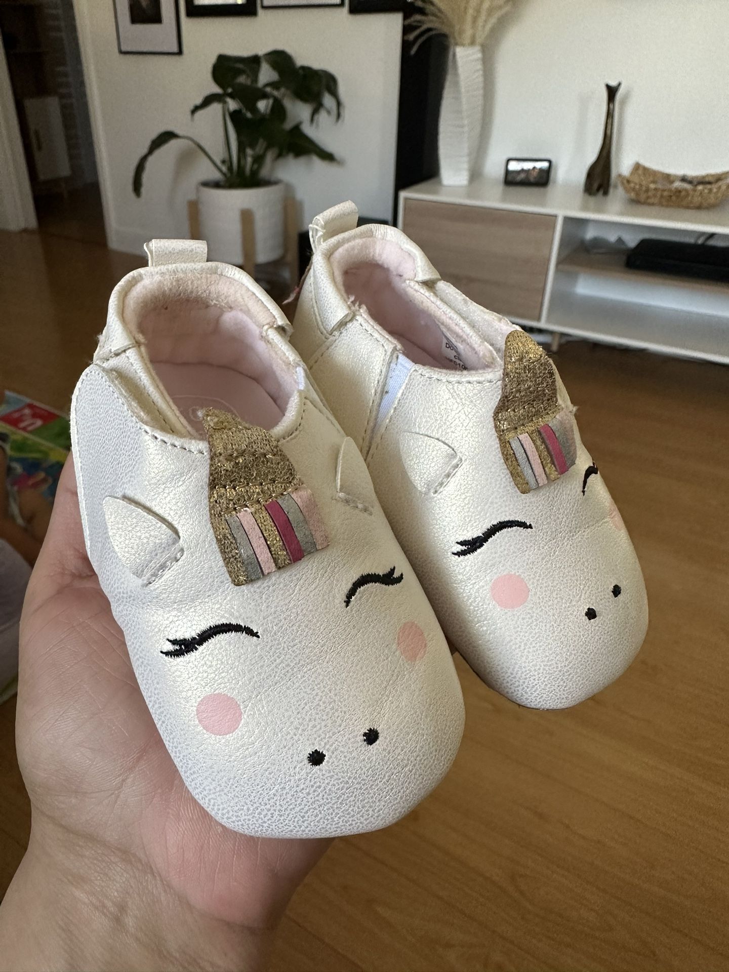 RO+ME UNICORN SHOES FOR BABYGIRL 6-12M
