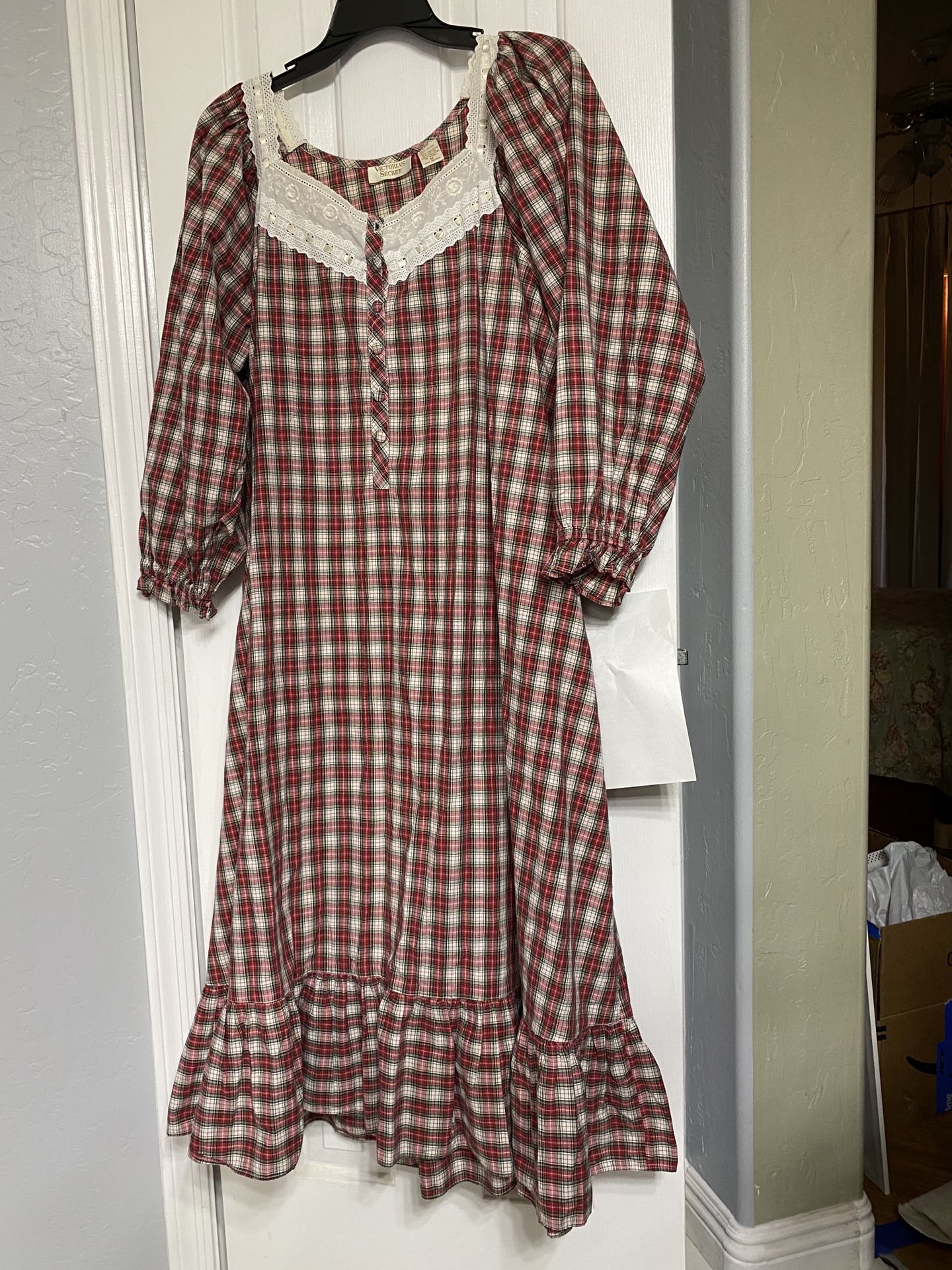 Victoria’s Secret Cotton Pajama Full Length Sz M