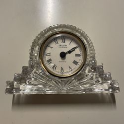 Crystal Legends Quartz Godinger Clock Analog