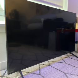 Samsung 50” Smart TV