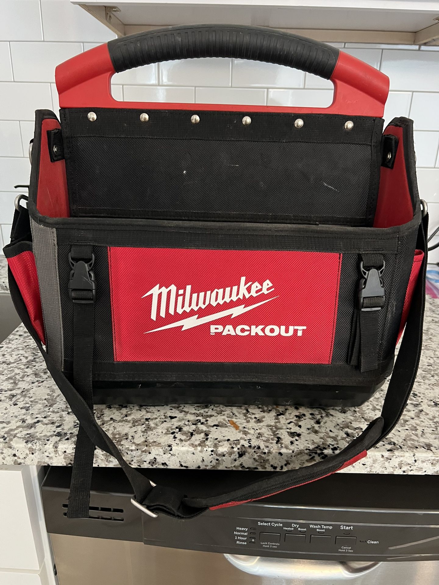 Milwaukee Packout 15” Tote