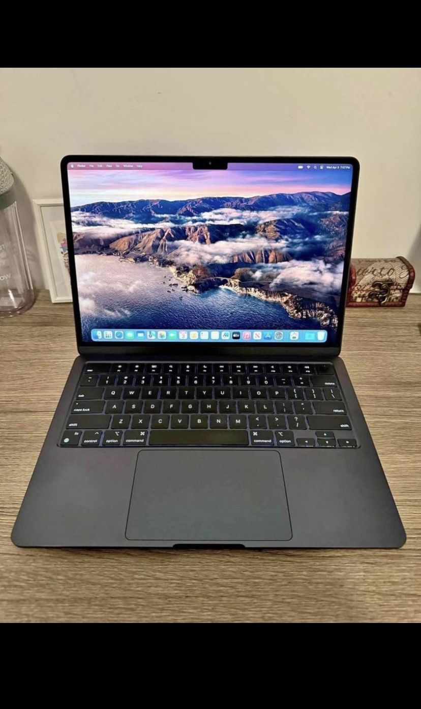 MacBook 2022