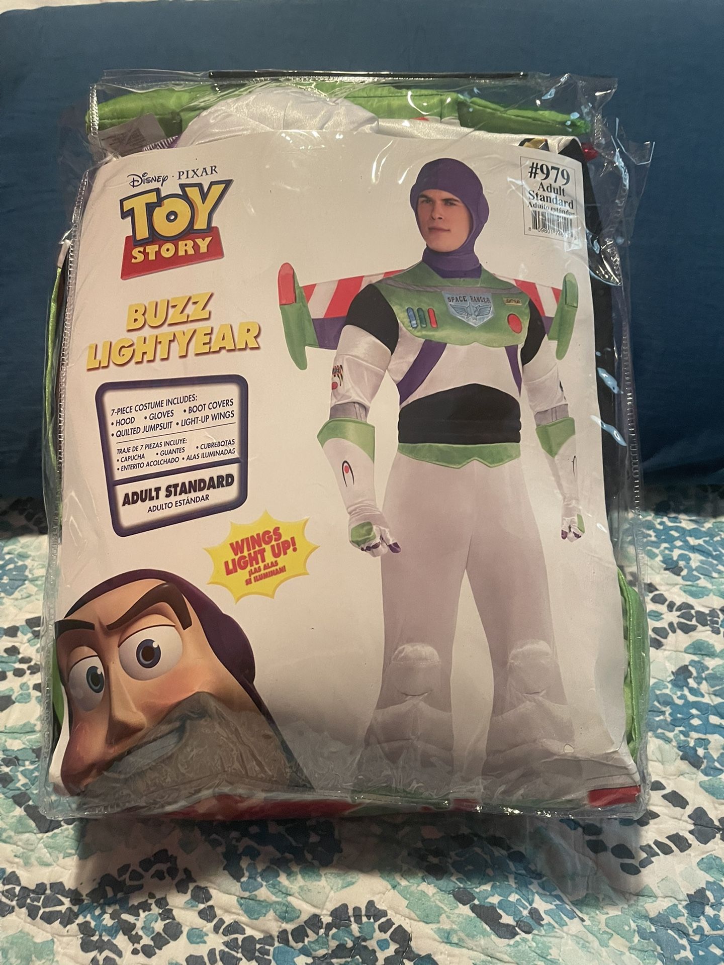 Buzz light year ADULT Costume Wings Light Up Brand New Toy Story