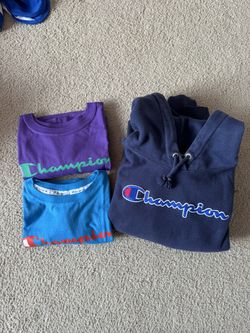 women’s champion hoodie / tees