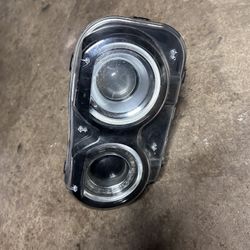 2020 Challenger Headlight 