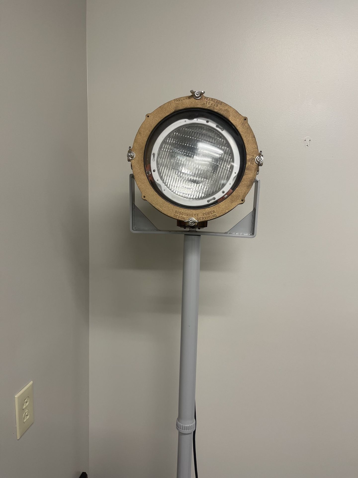Rare pauluhn pearland Explosion proof antique Battleship battle light