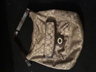 Coach Signature Hobo Shoulder Bag
