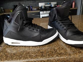 Jordan flights size 10