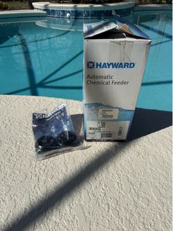 Hayward CL200 Automatic Chlorine Feeder & Hayward Unions.