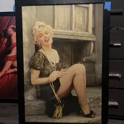 Marilyn Monroe Glass Potrait