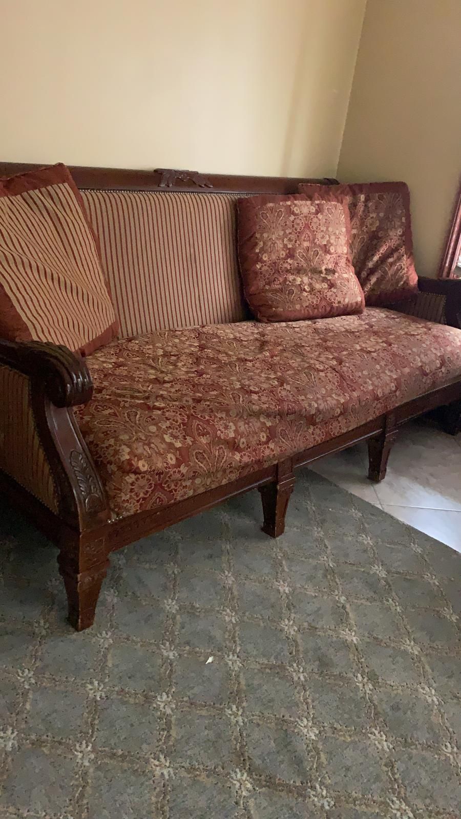 Sofa Set With Chairs 