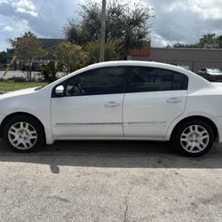 2012 Nissan Sentra 