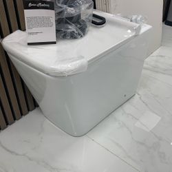 Swiss Madison Toilet