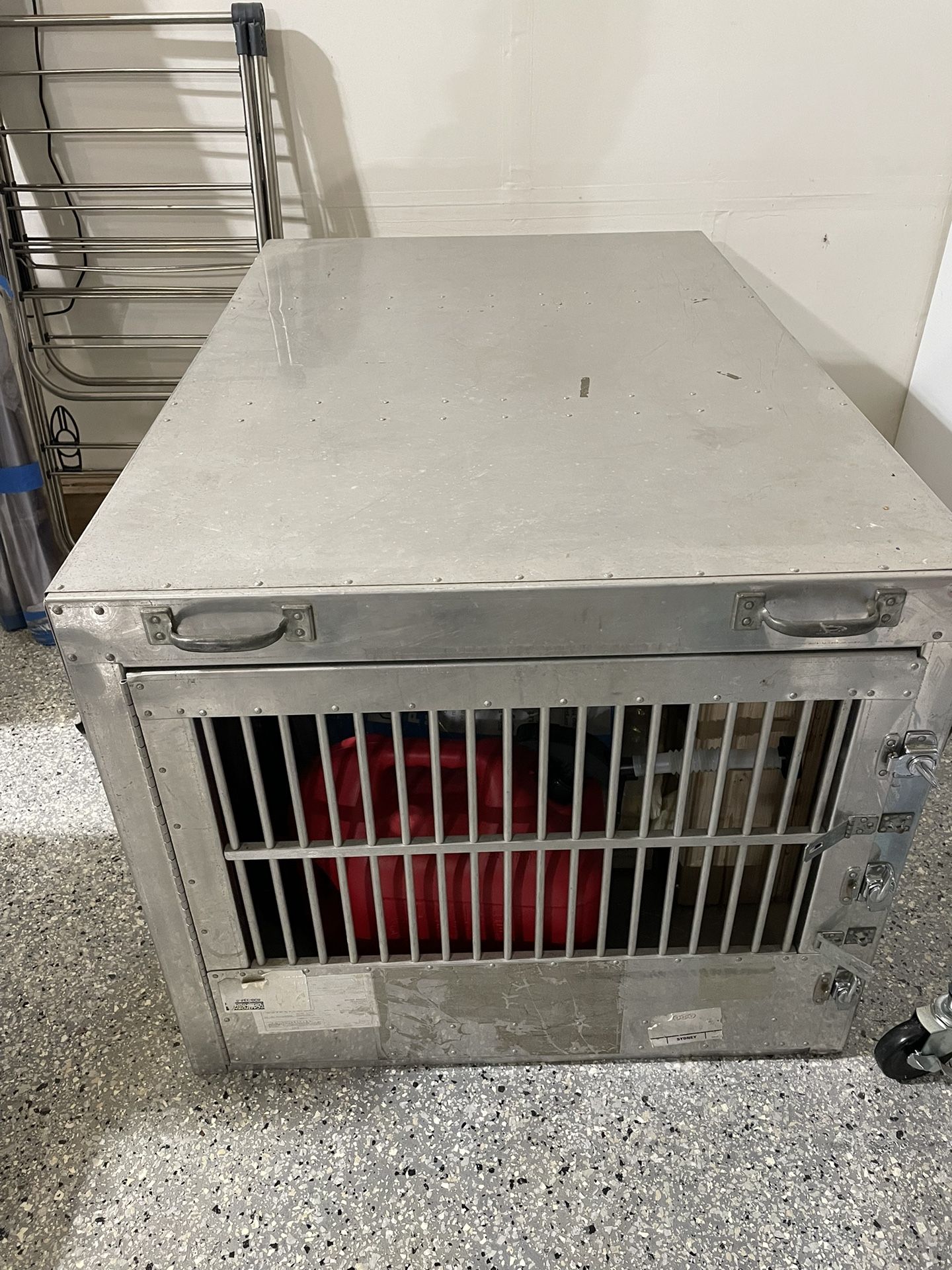 Aluminum Dog Crate