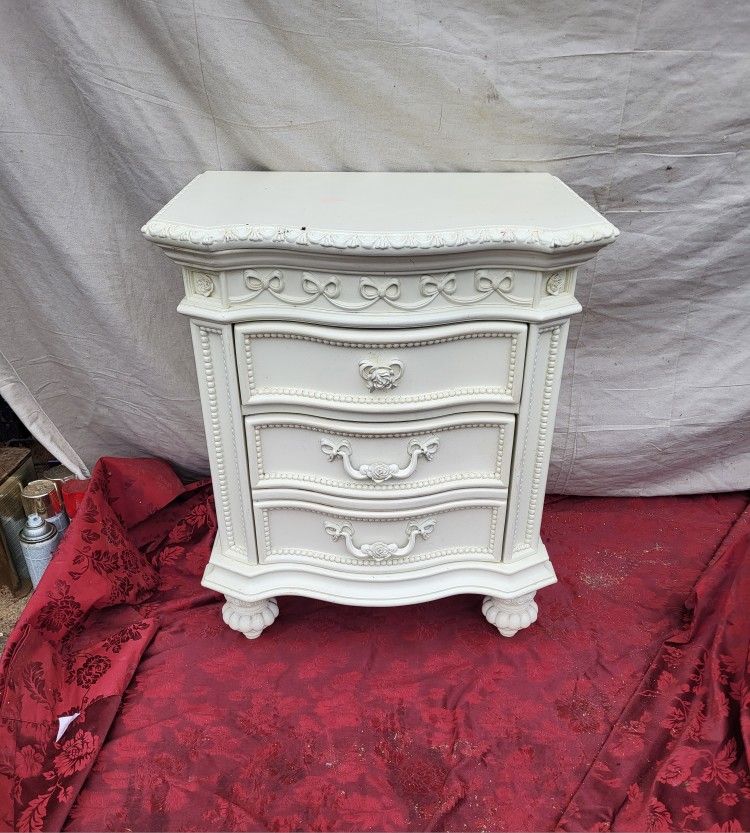 Disney Princess Night Stand