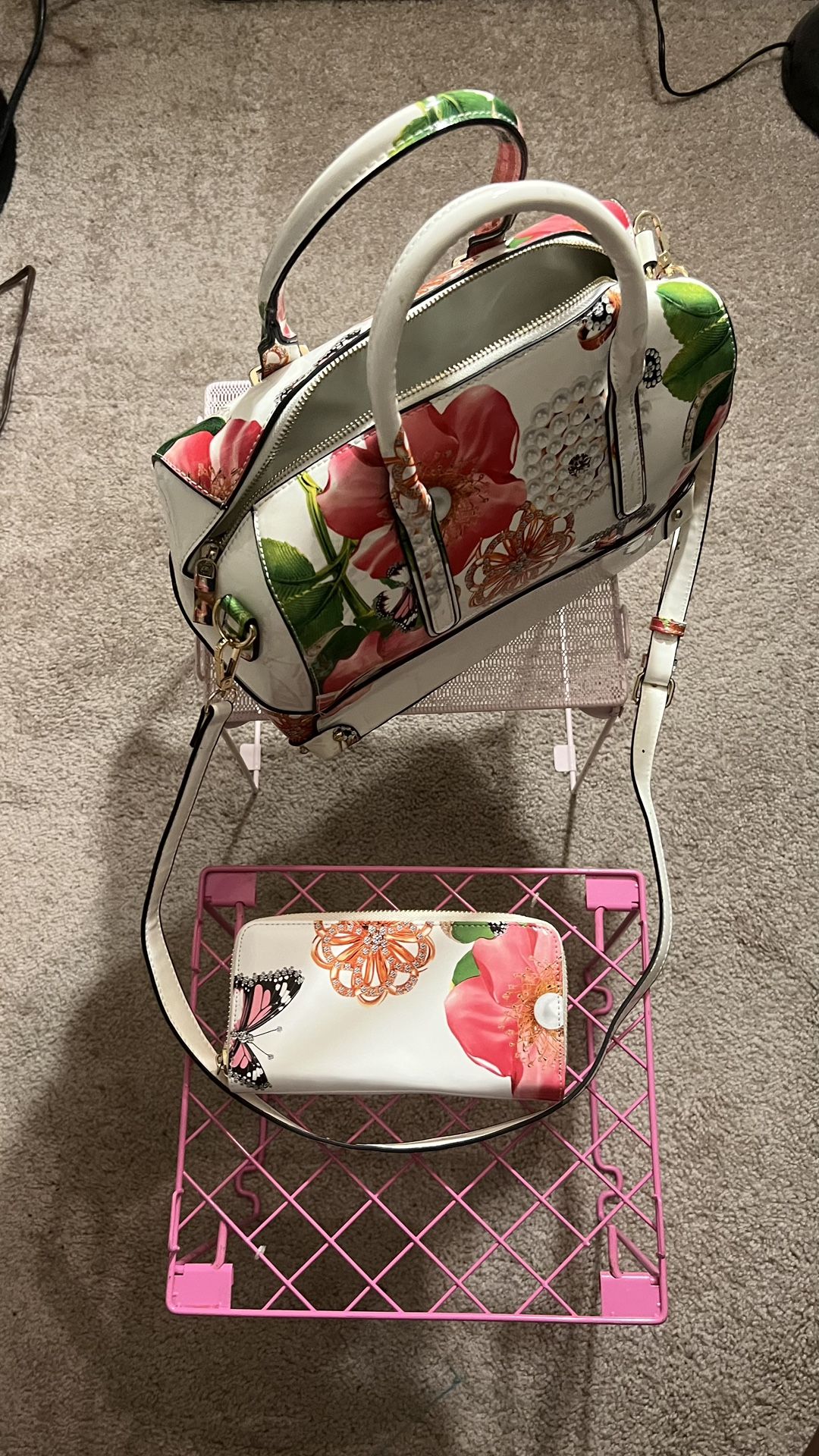 Woman’s Floral Hand Bag