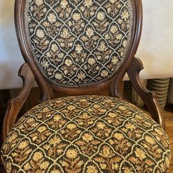 Victorian Parlor Chair With Needlepoint 