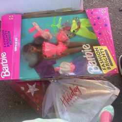  collectible dolls
