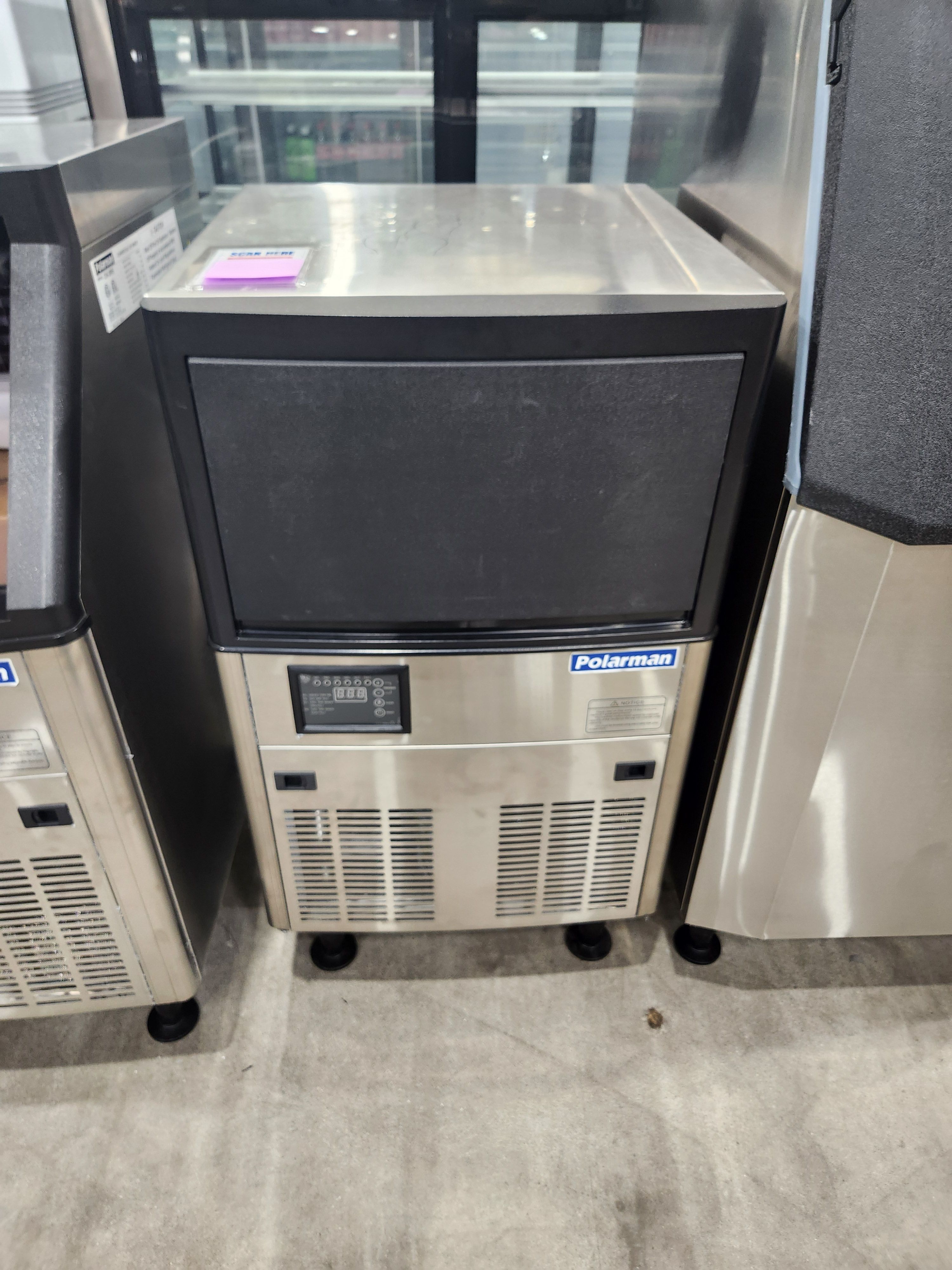 Undercounter Ice Machine Polarman CM 129S 20