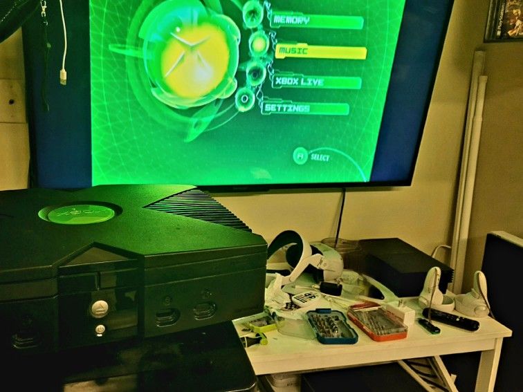 ORIGINAL XBOX CONSOLE ONLY