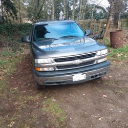 2002 Chevy Suburban 
