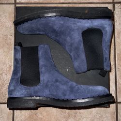 Valentino Men’s Classy Navy Suede 