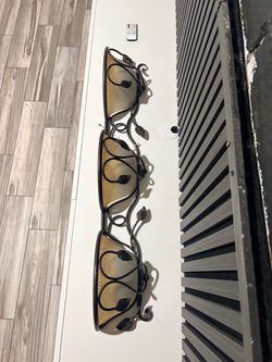 4-Light Vanity Bar Light Fixture