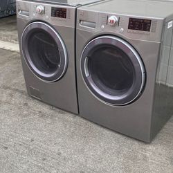 Kenmore Front Loading Washer And Stackable Gas Dryer Set