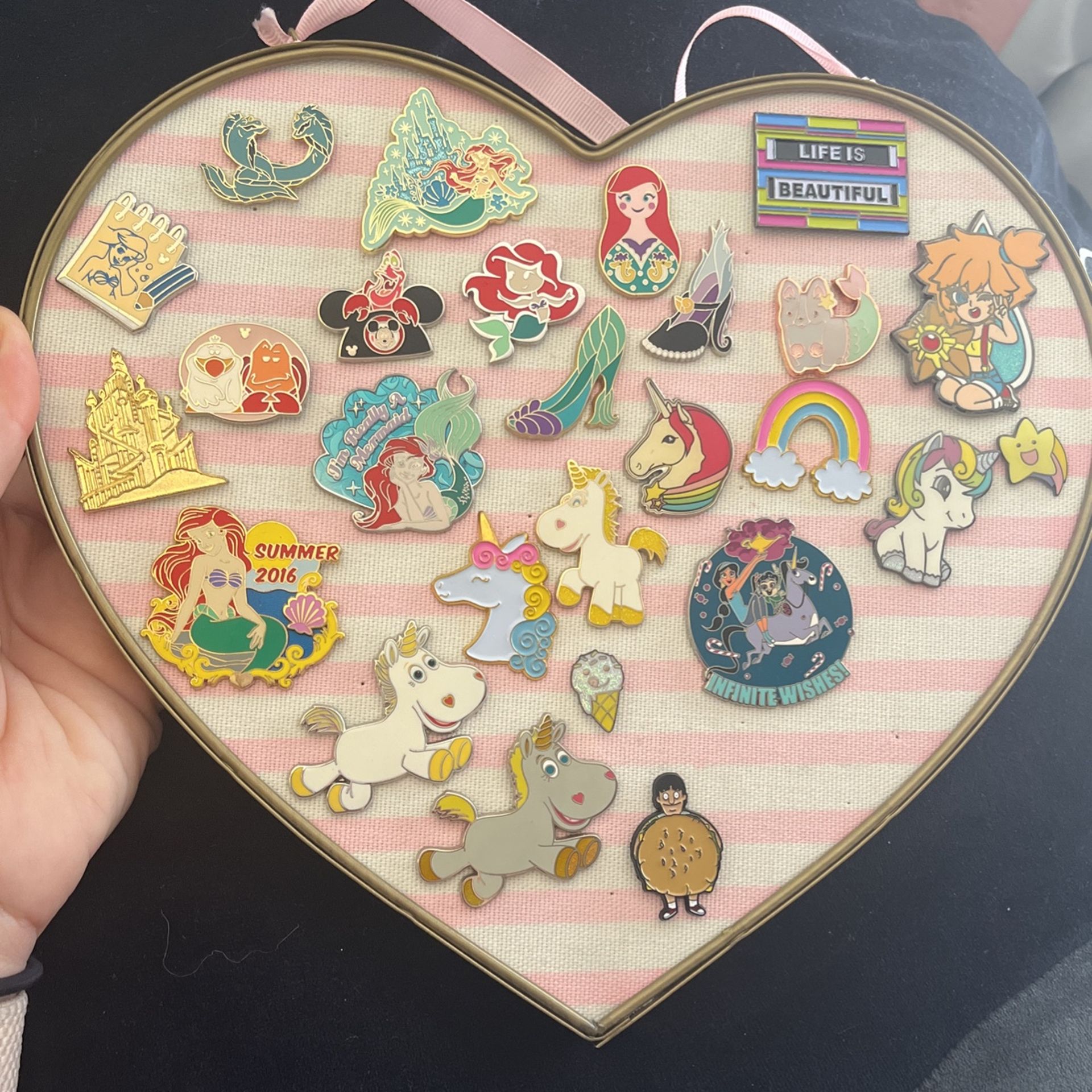 Disney Pins Little Mermaid And Others 