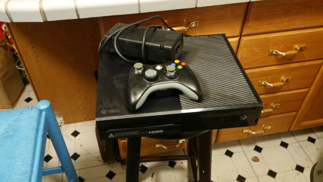 Xbox one with brand new winter forces controller, fallout 4, game and cords