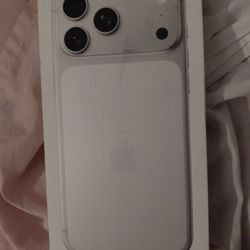 I Phone 17 Pro Max Model A3257 256GB