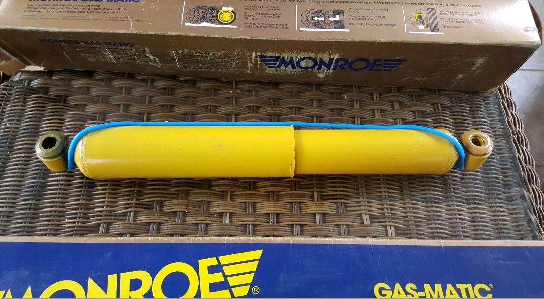 2 Monroe Gas-Matic Shocks Absorbers