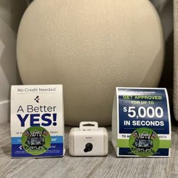 Sony XM5 wireless earbuds noise canceling floor model display