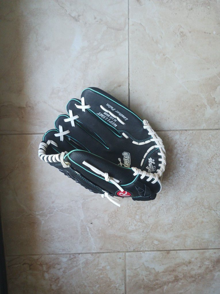 Rawling Softball Glove
