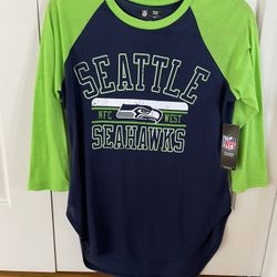 New Women’s Size Medium SEAHAWKS Shirt With Tags 