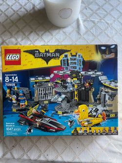 Lego batcave