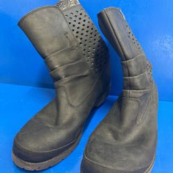 The North Face women’s boots