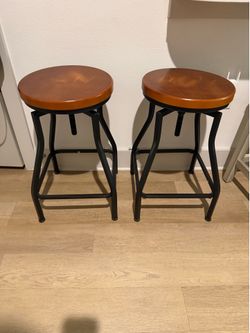 Set of 2 Bar / counter stools