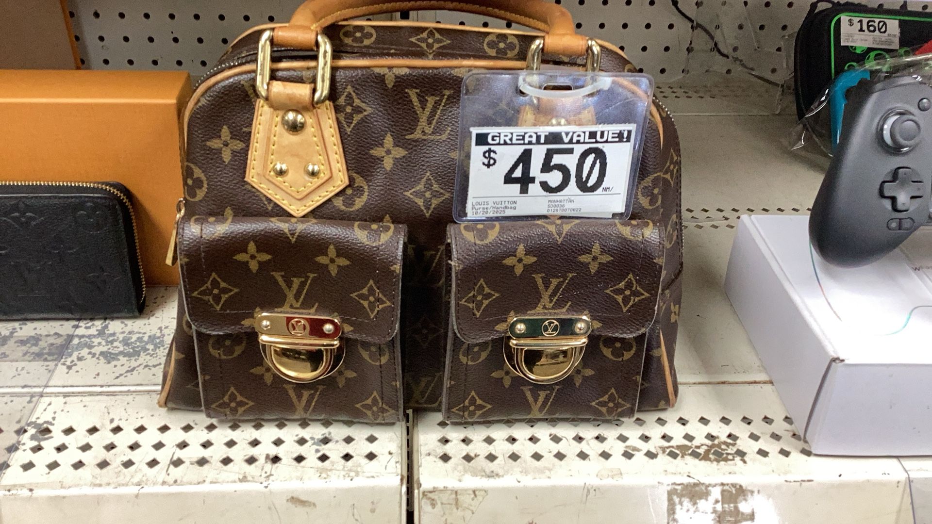 Louis Vuitton Handbag Authenticated By Entrupy